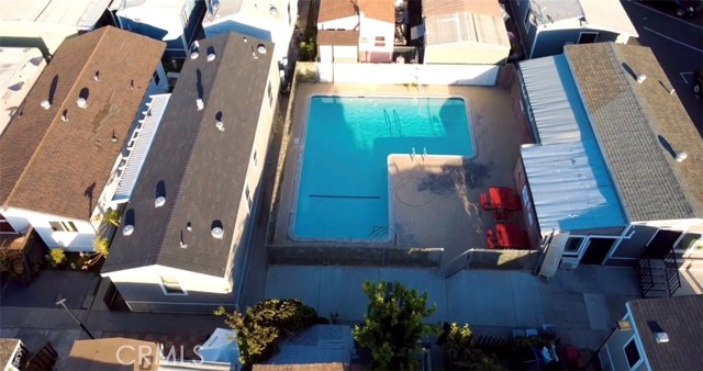 Detail Gallery Image 3 of 16 For 12265 Woodruff Ave #39,  Downey,  CA 90241 - 2 Beds | 1 Baths