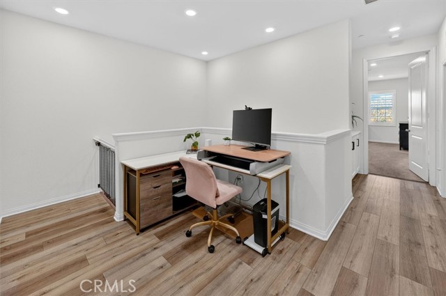 Detail Gallery Image 13 of 34 For 22812 Harvest Mill, Saugus,  CA 91350 - 3 Beds | 3 Baths