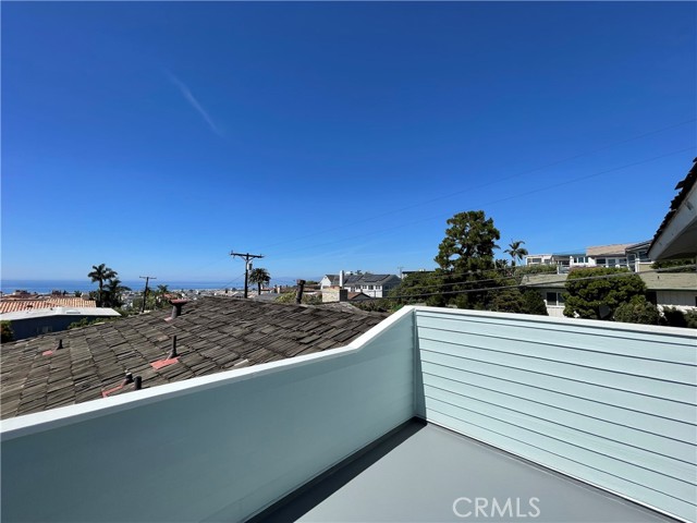 Detail Gallery Image 3 of 29 For 952 2nd. Street, Manhattan Beach,  CA 90266 - 5 Beds | 3 Baths