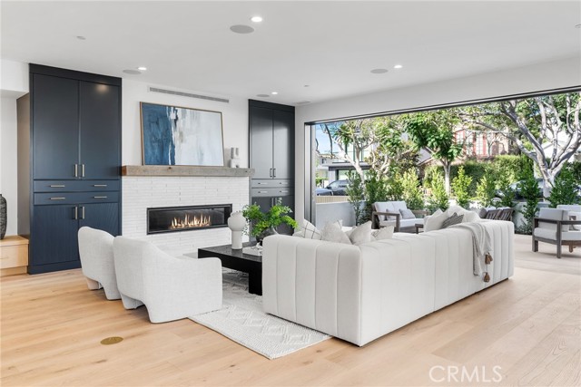 Detail Gallery Image 27 of 64 For 516 Acacia, Corona Del Mar,  CA 92625 - 4 Beds | 4/2 Baths