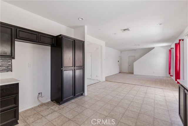 3720 Mount Whitney Avenue, Rosamond CA: https://media.crmls.org/medias/69e00b94-0498-42a2-9caa-02ade8ec0fe3.jpg