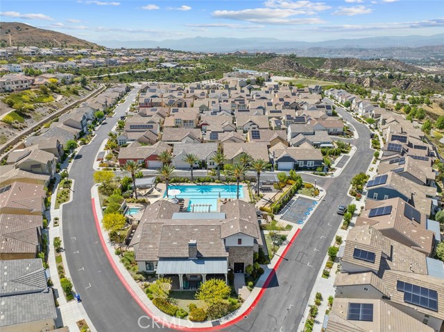 Detail Gallery Image 46 of 47 For 25124 Limetree Ln, Canyon Country,  CA 91387 - 2 Beds | 2/1 Baths