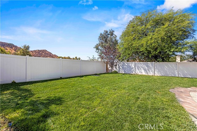 Detail Gallery Image 31 of 38 For 21240 Lone Star Way, Saugus,  CA 91390 - 4 Beds | 3 Baths