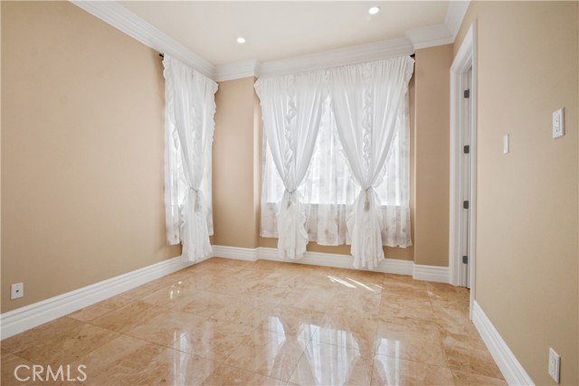 1117 Encanto Drive, Arcadia CA: https://media.crmls.org/medias/69e05346-7428-4518-981a-548de2f37b52.jpg