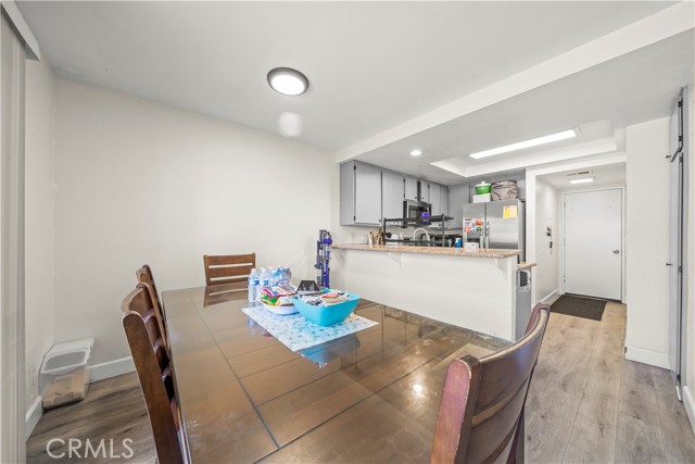 Detail Gallery Image 11 of 26 For 1112 S Cypress, Ontario,  CA 91762 - 2 Beds | 2/1 Baths