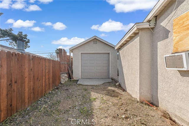Detail Gallery Image 14 of 15 For 1291 N Almond Way, Banning,  CA 92220 - 3 Beds | 2 Baths