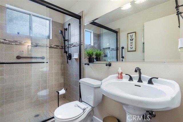 Detail Gallery Image 14 of 28 For 8735 N Cedar Ave #147,  Fresno,  CA 93720 - 3 Beds | 2 Baths