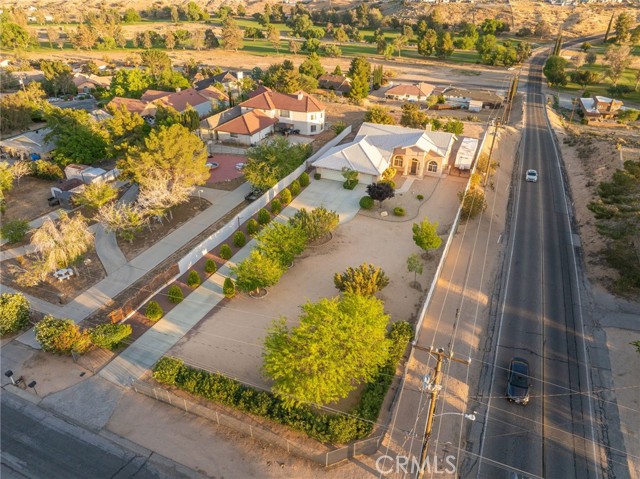 18463 Orange Street, Hesperia CA: https://media.crmls.org/medias/69e324fa-1a17-47f9-a810-d0f596fe83d3.jpg