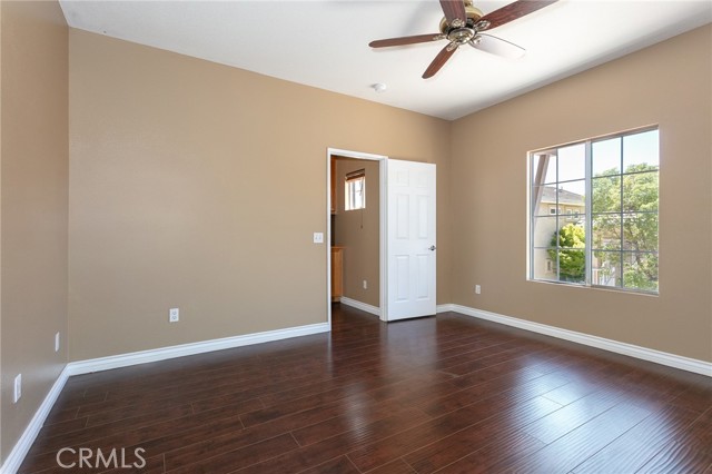 Detail Gallery Image 8 of 24 For 1750 Tallowberry Ln, Simi Valley,  CA 93065 - 3 Beds | 2/1 Baths