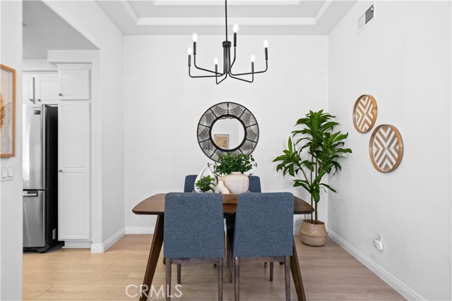 Detail Gallery Image 6 of 23 For 900 Solvay Aisle, Irvine,  CA 92606 - 2 Beds | 1 Baths