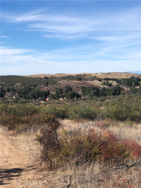 29 Rocky Knoll Road, Hemet, California 92544, ,Land,For Sale,29 Rocky Knoll Road,CRSW23122620