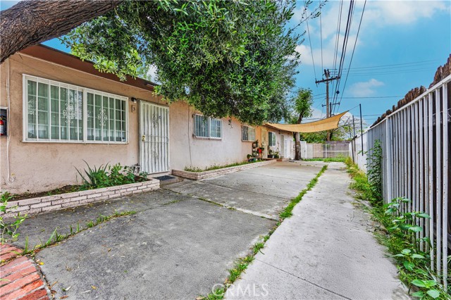 2169 Sunrise Lane, San Bernardino CA: https://media.crmls.org/medias/69e593d5-6719-45d8-bfb0-8aa186fb704e.jpg