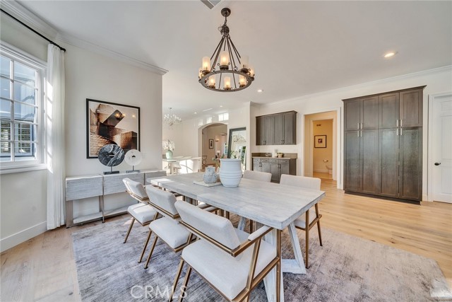 5451 Newcastle Lane, Calabasas CA: https://media.crmls.org/medias/69e61c48-4a08-45cc-bed6-3d29d9d9d475.jpg