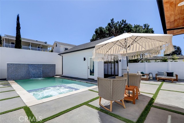 1064 Avenue C, Redondo Beach, California 90277, 5 Bedrooms Bedrooms, ,7 BathroomsBathrooms,Residential,For Sale,Avenue C,PV24060850