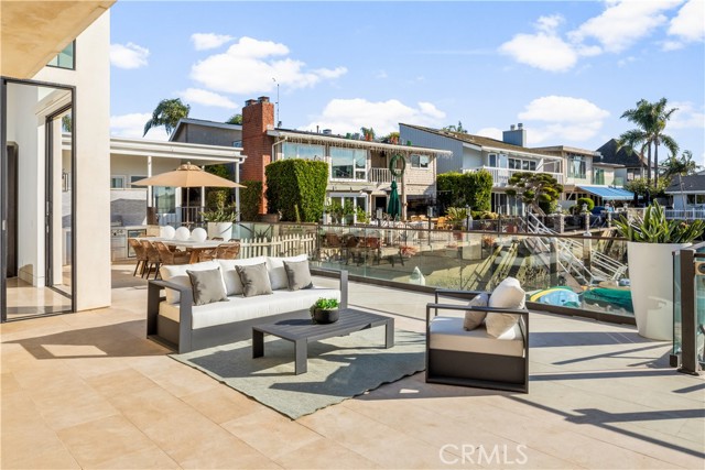 Detail Gallery Image 18 of 47 For 4072 Morning Star, Huntington Beach,  CA 92649 - 4 Beds | 4 Baths