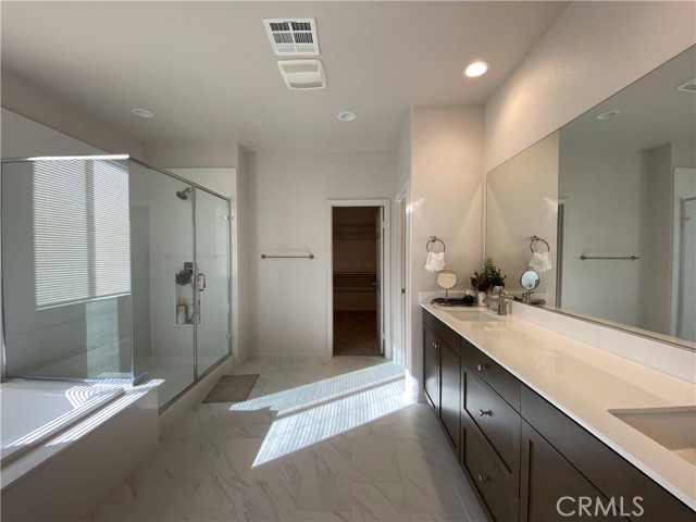 Detail Gallery Image 16 of 29 For 11301 Atlas Ct, Corona,  CA 92883 - 3 Beds | 2/1 Baths