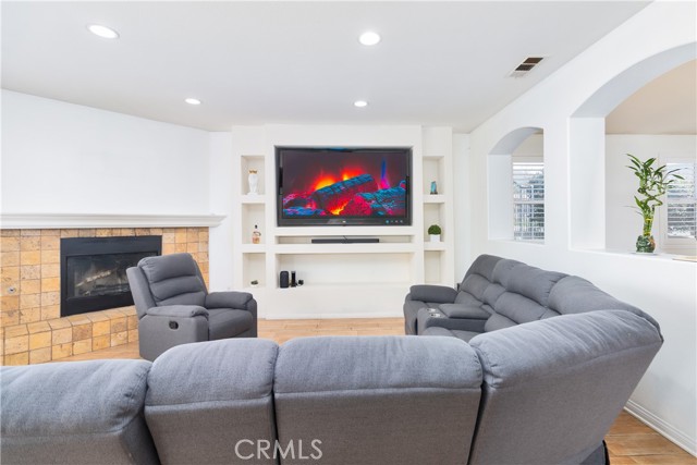 Detail Gallery Image 20 of 34 For 6654 N Ofelia, San Bernardino,  CA 92407 - 4 Beds | 2 Baths