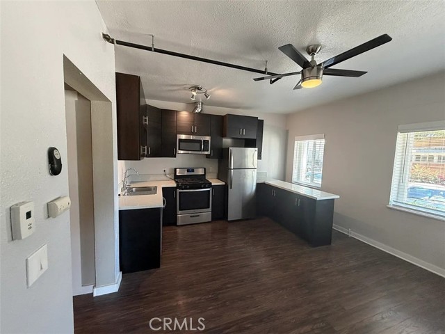 Detail Gallery Image 2 of 14 For 601 Linden Ave #104,  Long Beach,  CA 90802 - 1 Beds | 1 Baths