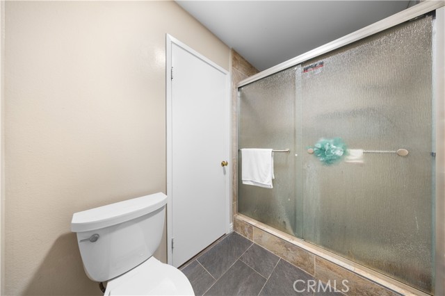 11 Palos, Irvine CA: https://media.crmls.org/medias/69e855ba-1cb5-40b6-9359-4a69c16112a4.jpg