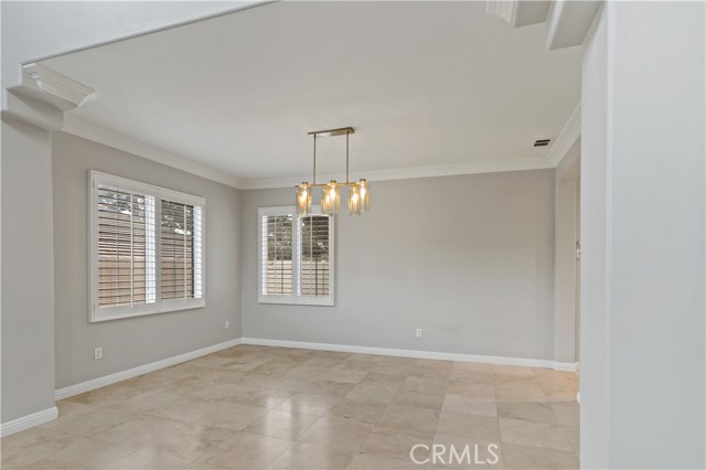 Detail Gallery Image 6 of 37 For 1472 Pinewood Dr, Corona,  CA 92881 - 3 Beds | 2/1 Baths