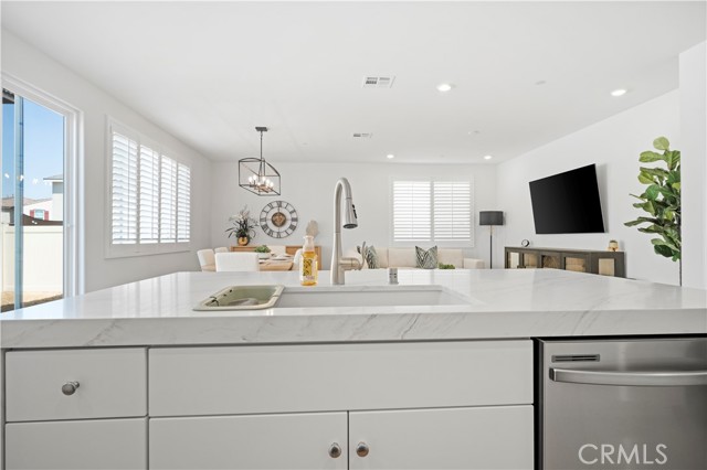30310 Wild Oat Street, Murrieta CA: https://media.crmls.org/medias/69ea595a-306e-4e72-a773-a8bbe5996313.jpg