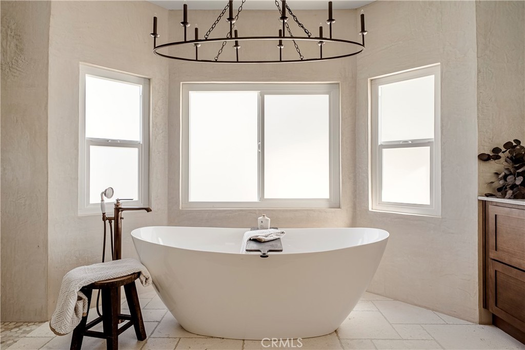 MLS #SR25229152 image #23