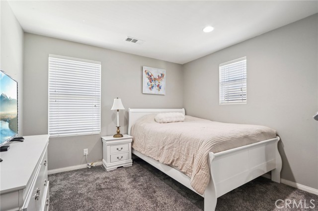 Detail Gallery Image 13 of 28 For 37522 Citron Pl, Palmdale,  CA 93551 - 4 Beds | 2/1 Baths
