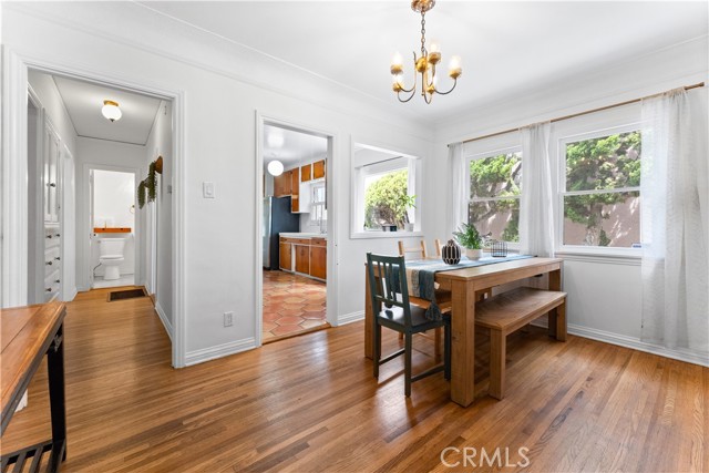1031 Termino Avenue, Long Beach CA: https://media.crmls.org/medias/69eb2880-deac-498f-9ae1-a203f3a565b5.jpg