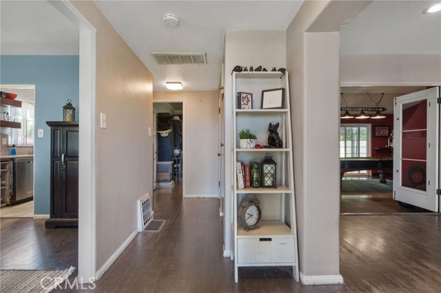 Detail Gallery Image 5 of 36 For 7166 Orchard St, Riverside,  CA 92504 - 3 Beds | 1/1 Baths