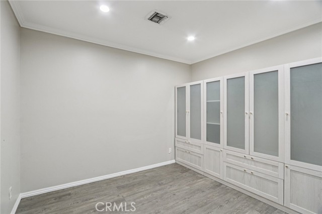 Detail Gallery Image 19 of 51 For 17043 Celtic St, Granada Hills,  CA 91344 - 4 Beds | 3 Baths