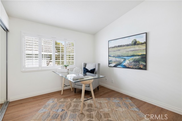 Detail Gallery Image 9 of 14 For 2603 Elden Ave a,  Costa Mesa,  CA 92627 - 3 Beds | 2/1 Baths