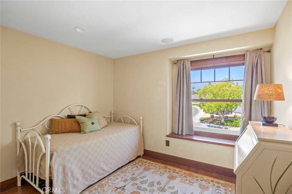 69ec4af4 0bd9 4c22 B27e 283a548bf2f9