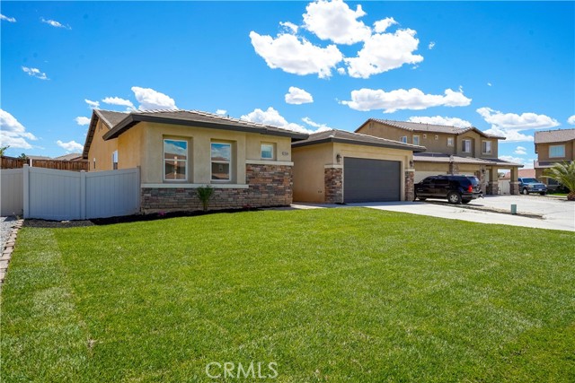 Detail Gallery Image 2 of 41 For 11559 Emmy Ct, Adelanto,  CA 92301 - 4 Beds | 2 Baths
