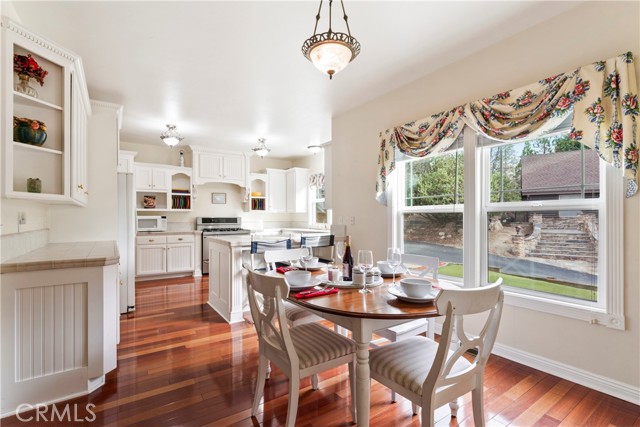 Detail Gallery Image 31 of 70 For 27601 Cedarwood Drive, Lake Arrowhead,  CA 92352 - 4 Beds | 3 Baths