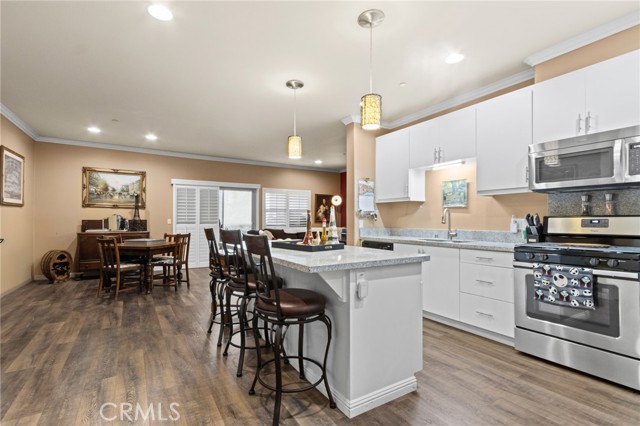 Detail Gallery Image 8 of 35 For 431 S Anaheim #5,  Anaheim,  CA 92805 - 3 Beds | 2 Baths