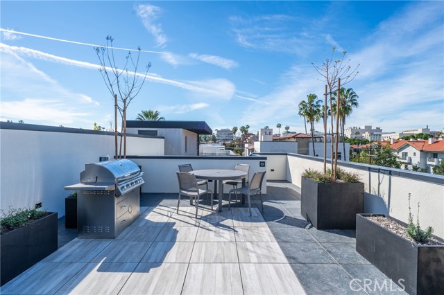 Detail Gallery Image 18 of 26 For 150 S Oak Knoll Ave #105,  Pasadena,  CA 91101 - 2 Beds | 2 Baths