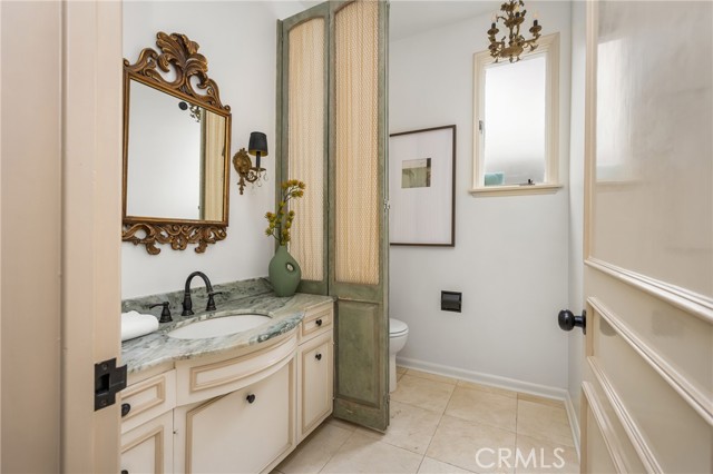 508 Evening Star Lane, Newport Beach CA: https://media.crmls.org/medias/69ee8bc5-2bb2-49b2-81a2-2b78403f8801.jpg