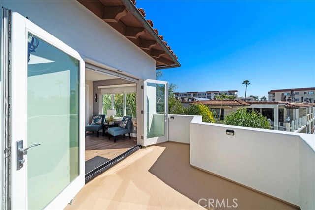 Detail Gallery Image 8 of 41 For 412 Arenoso Ln #403,  San Clemente,  CA 92672 - 1 Beds | 2 Baths