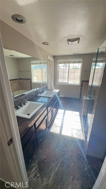 Detail Gallery Image 30 of 41 For 22962 Giant Fir Pl, Canyon Lake,  CA 92587 - 3 Beds | 2 Baths
