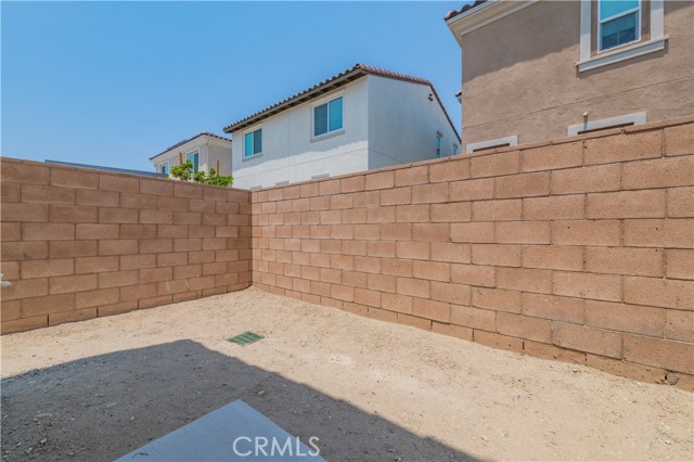 Detail Gallery Image 15 of 35 For 463 Meyer Pl, Upland,  CA 91786 - 3 Beds | 2/1 Baths