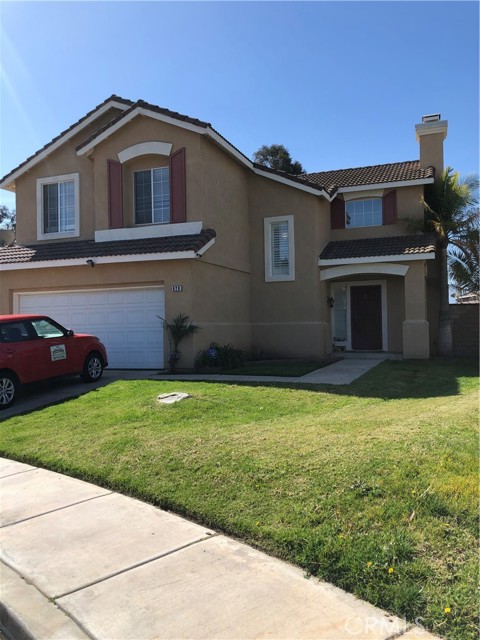 828 Oso Dr, Corona, CA 92879