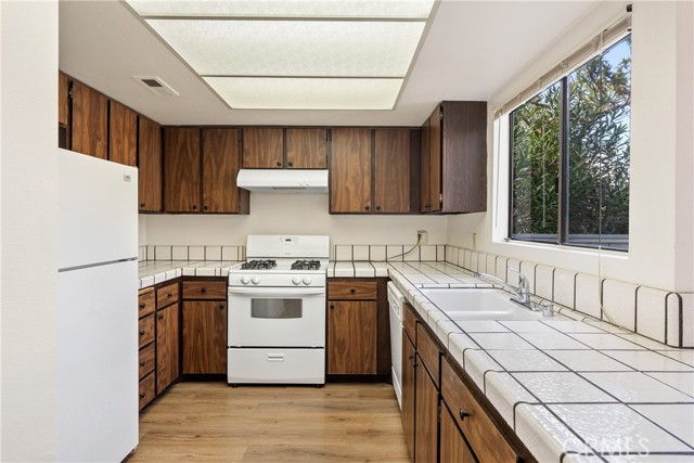 Detail Gallery Image 11 of 29 For 7 Quail Ridge, Atascadero,  CA 93422 - 2 Beds | 1/1 Baths