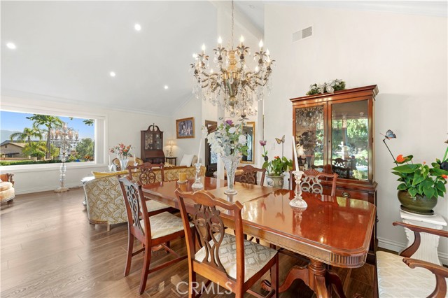 Detail Gallery Image 8 of 66 For 7125 Lonzo, Tujunga,  CA 91042 - 3 Beds | 2 Baths