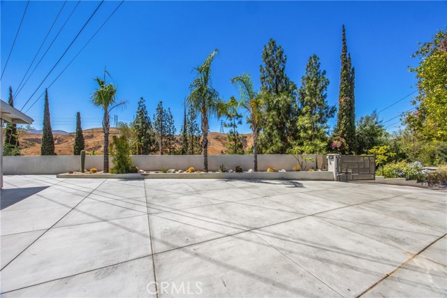 11661 Anderson, Loma Linda CA: https://media.crmls.org/medias/69f0792c-f4c5-47b9-9027-7e3feffa5a7a.jpg