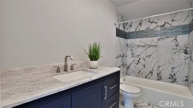 Detail Gallery Image 28 of 74 For 210 N Sparks St, Burbank,  CA 91506 - – Beds | – Baths