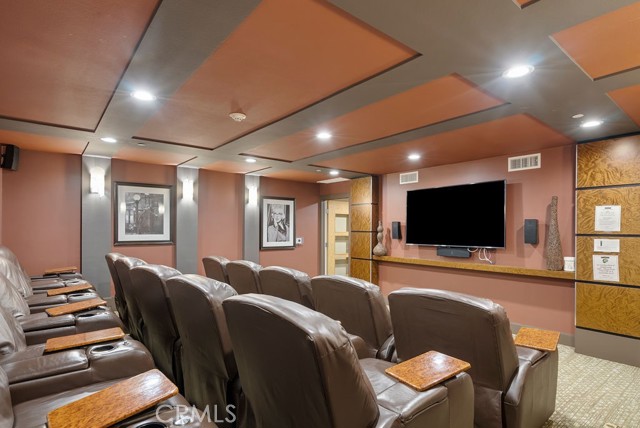 100 S Alameda Street, Los Angeles CA: https://media.crmls.org/medias/69f2ab95-e07d-4202-a33b-dd283906cbbe.jpg