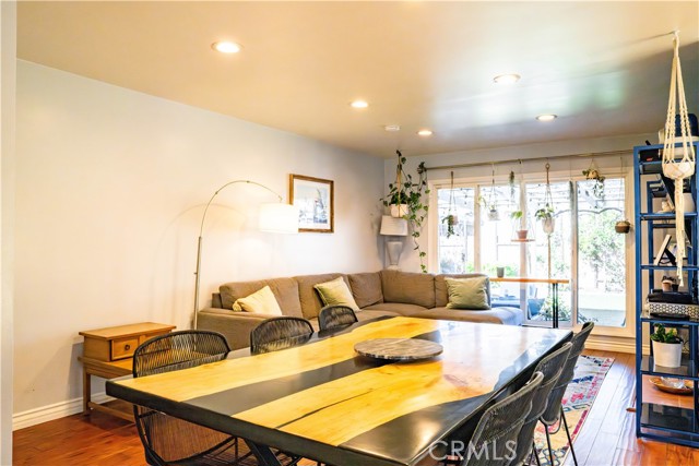 Detail Gallery Image 7 of 44 For 18711 Cerise Ave, Torrance,  CA 90504 - 3 Beds | 2 Baths