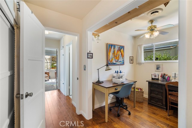 30802 Marilyn Drive, Laguna Beach CA: https://media.crmls.org/medias/69f38f3c-e18a-468a-b74e-e81b57da51a7.jpg