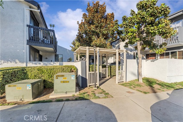 Detail Gallery Image 22 of 23 For 20805 E Calora St #G4,  Covina,  CA 91724 - 2 Beds | 2/1 Baths