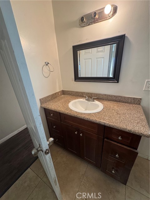 Detail Gallery Image 18 of 24 For 7946 Sunnybrae, Winnetka,  CA 91306 - 3 Beds | 2 Baths